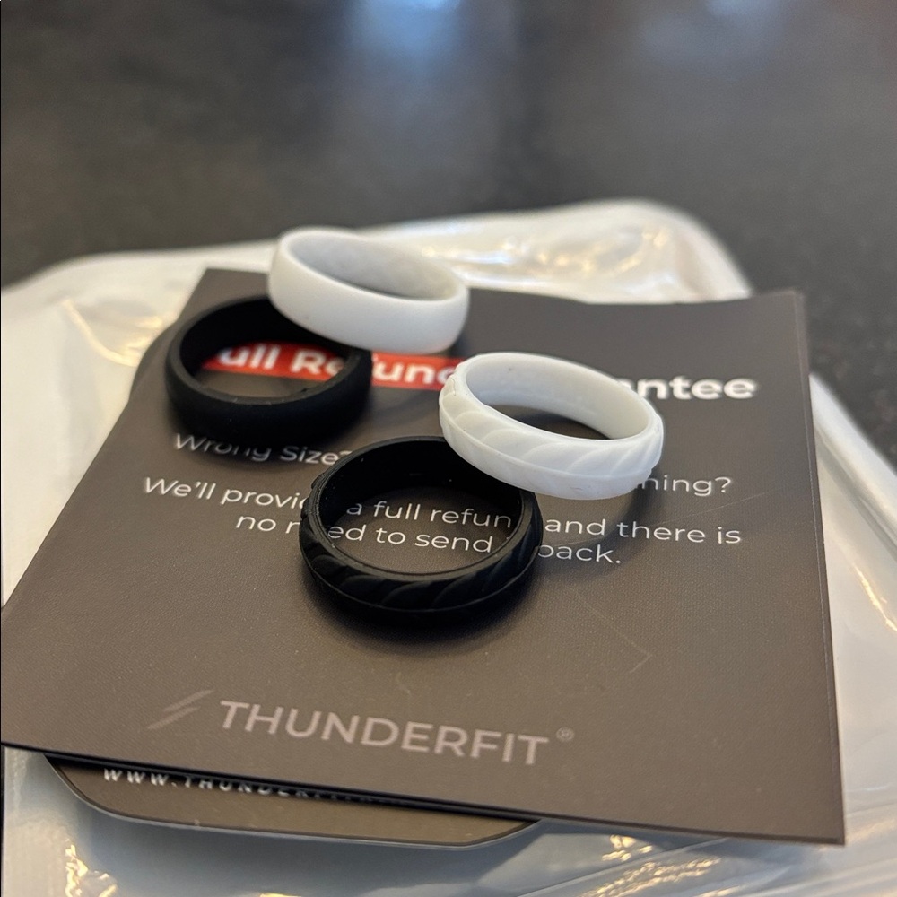 Thunderfit Black and White Silicone Rings set size 7
